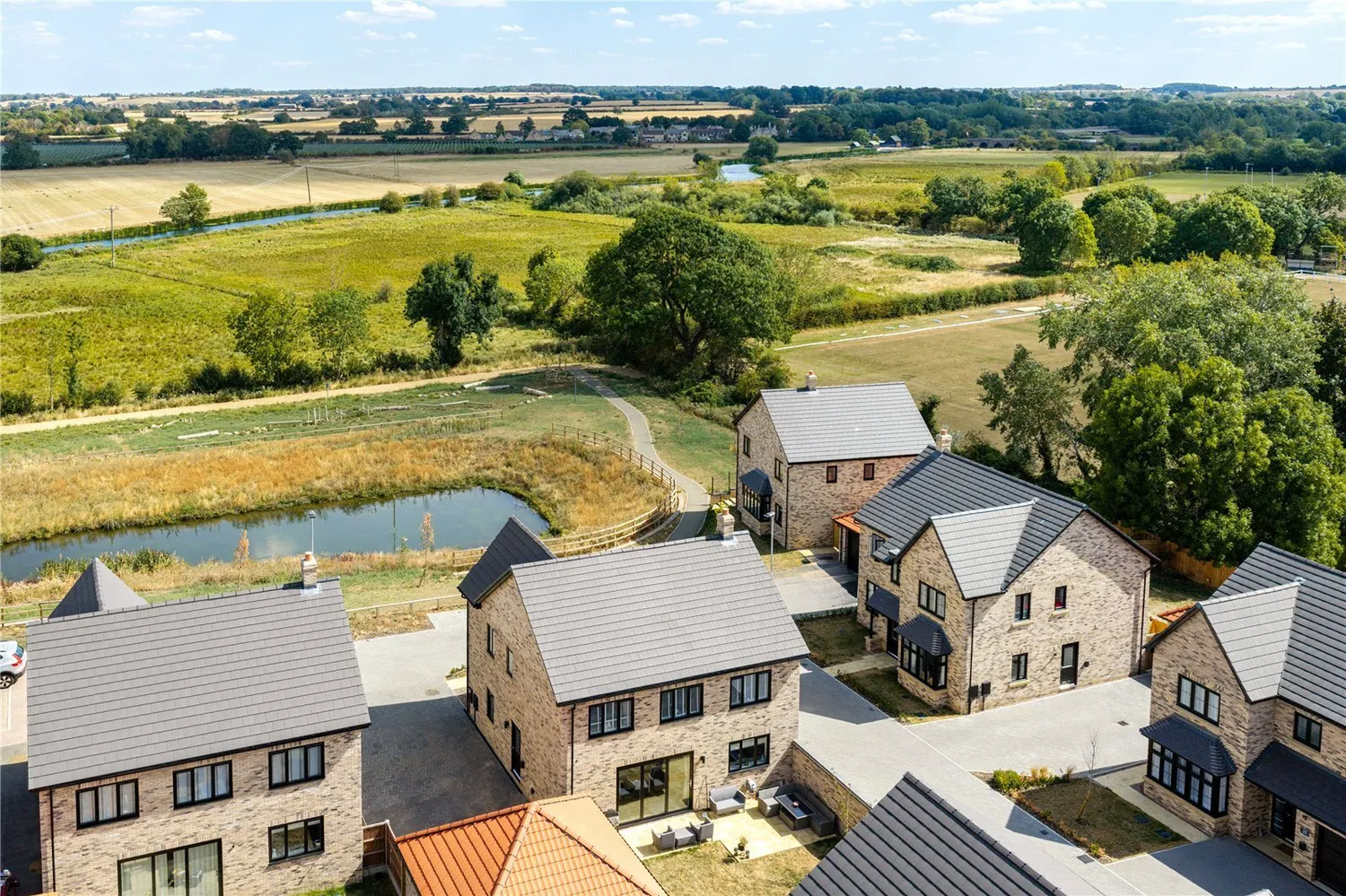Poppyfield Road, Oundle, PE8 photo 15