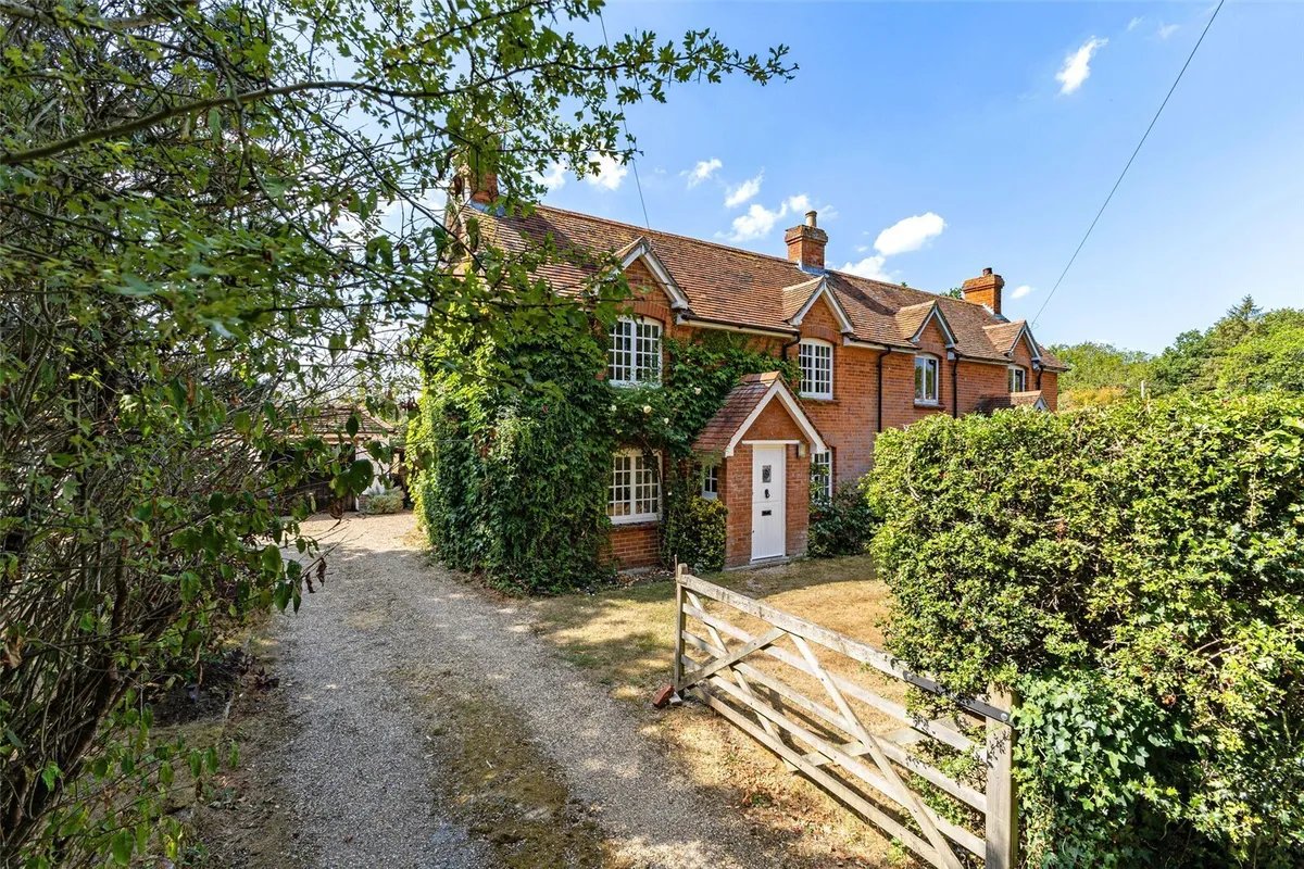 Pound Green Cottage, Pound Green, Baughurst, RG26