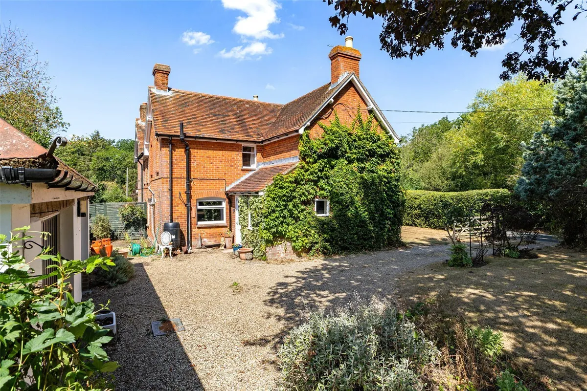 Pound Green Cottage, Pound Green, Baughurst, RG26
