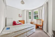 Maple Road, SURBITON