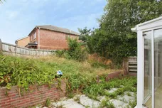 Trem Y Garth, Llanharry, Pontyclun