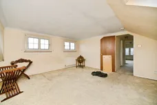 Mount Caburn Crescent., Peacehaven