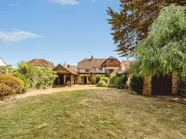 Burnham Lane, Slough photo