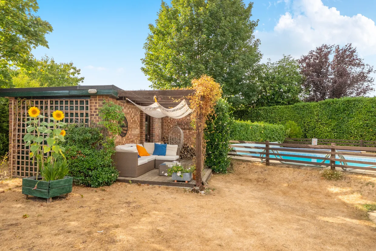 Brookside Close, Runcton, PO20 photo 16