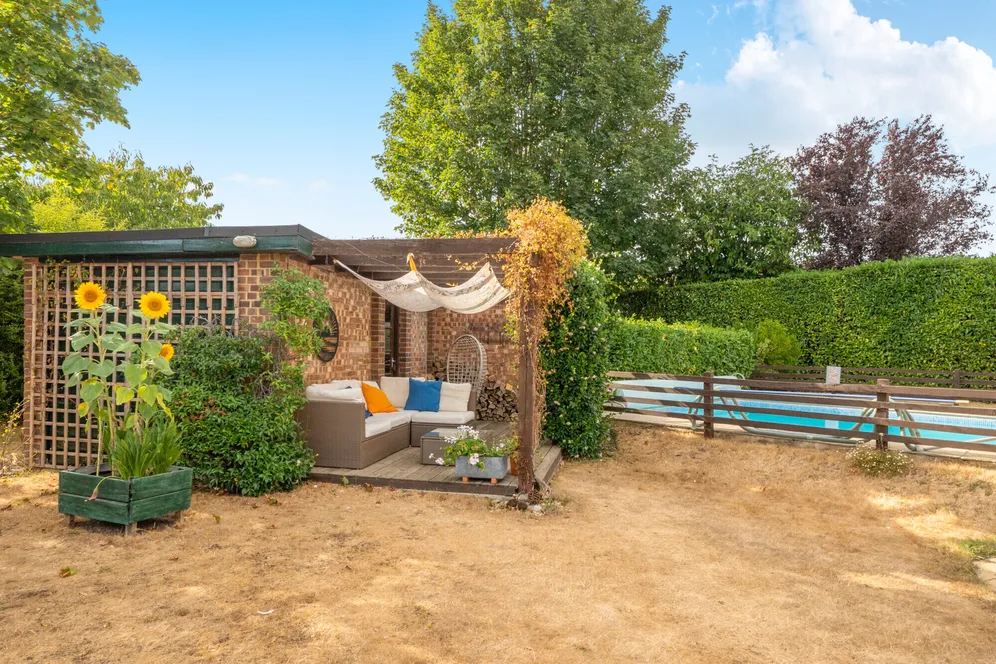 Brookside Close, Runcton, PO20 photo 16