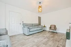 Clos Rhys Meurug, Creigiau, Cardiff