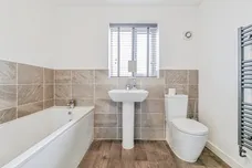 Clos Rhys Meurug, Creigiau, Cardiff