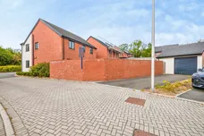 Clos Rhys Meurug, Creigiau, Cardiff