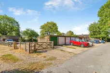 Chalkshire Cottages, Butlers Cross, Aylesbury