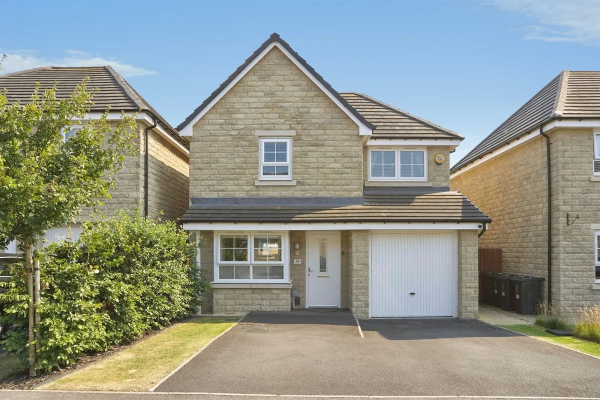Fulton Crescent, Silsden, Keighley