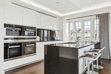 Penthouse Carnwath Road London SW6 photo 3