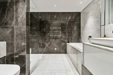 Penthouse Carnwath Road London SW6 photo 9