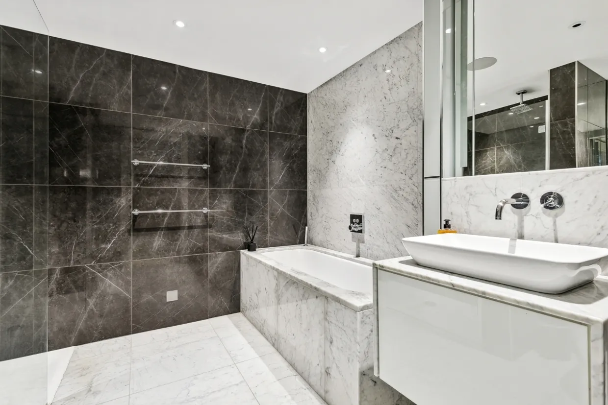 Penthouse Carnwath Road London SW6 photo 10
