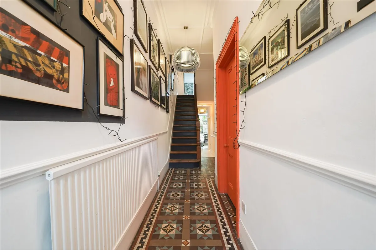 Callcott Road, London, NW6