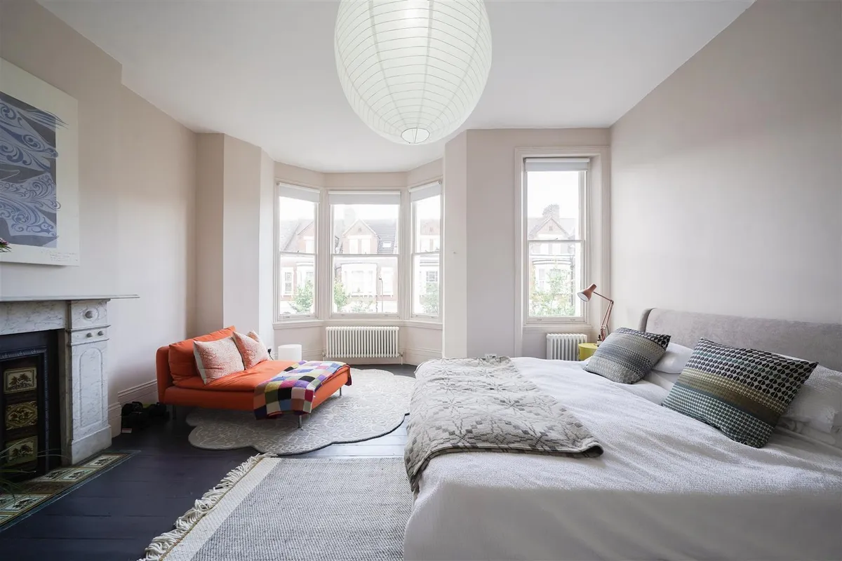 Callcott Road, London, NW6