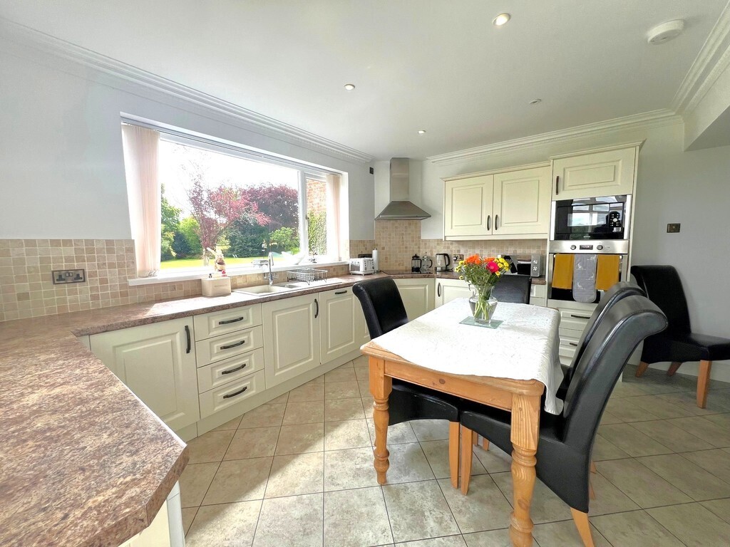 Oak Bank, Scotby, Carlisle Image 5
