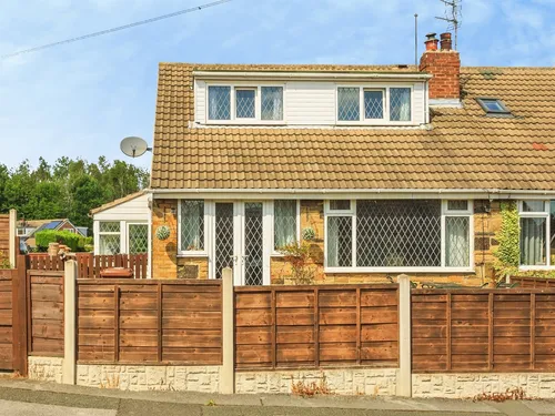 Lingwell Gate Drive, Wakefieldphoto