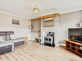 Lingwell Gate Drive, Wakefield thumb 3