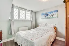 Lingwell Gate Drive, Wakefield