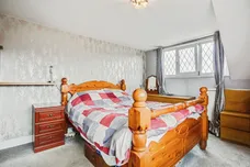 Lingwell Gate Drive, Wakefield