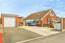 Lingwell Gate Drive, Wakefield