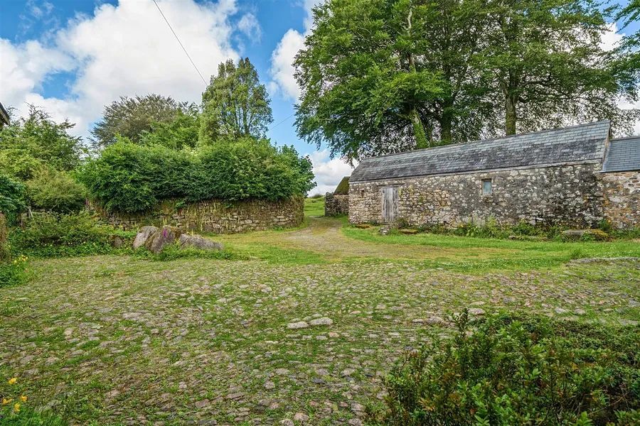Property Image 39