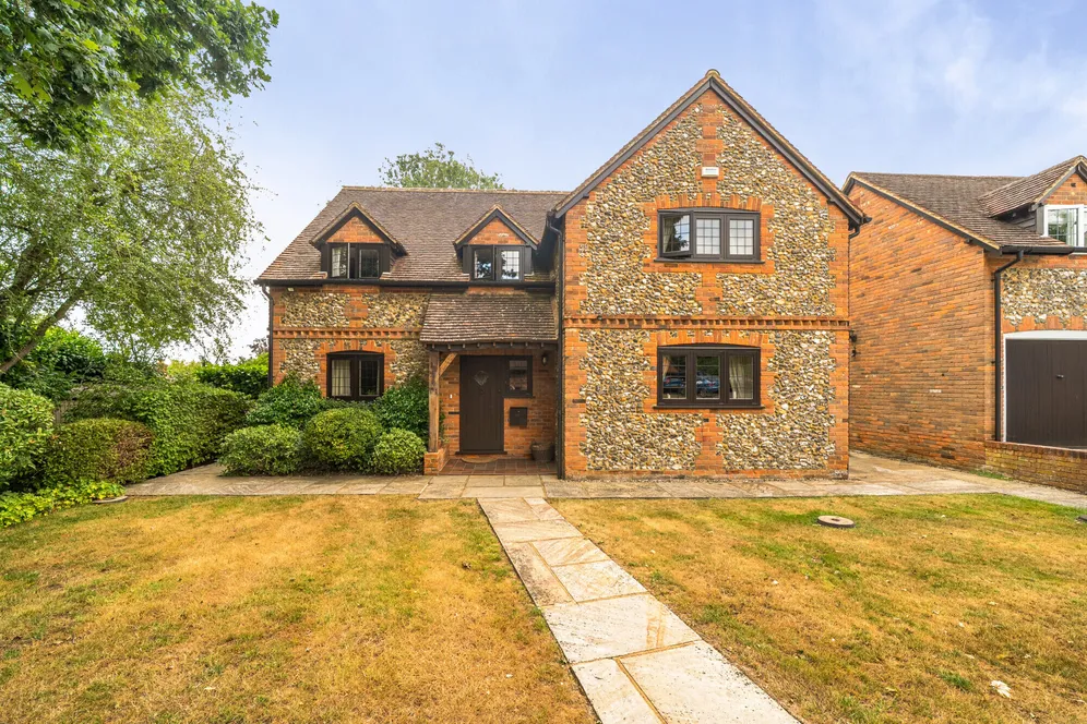 Dairymede, Speen, Princes Risborough, HP27 photo 19