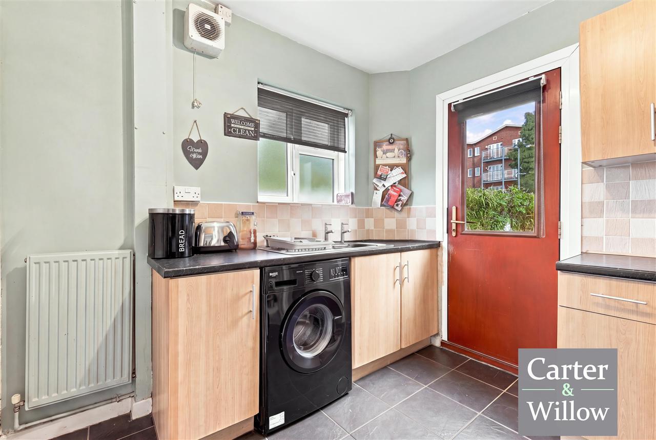 Blackborne Road, Dagenham, Essex Image 8
