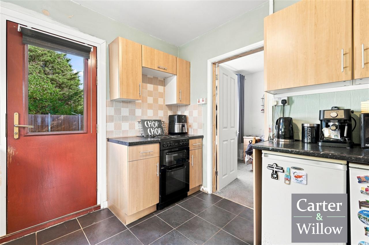 Blackborne Road, Dagenham, Essex Image 9