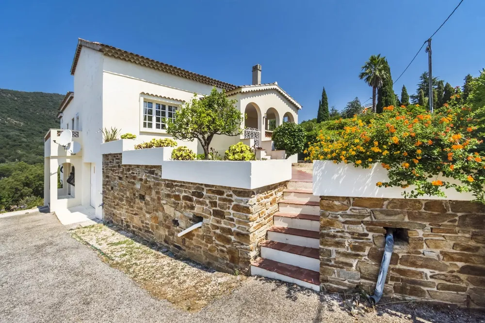 Rayol-Canadel-sur-Mer, 83820, France