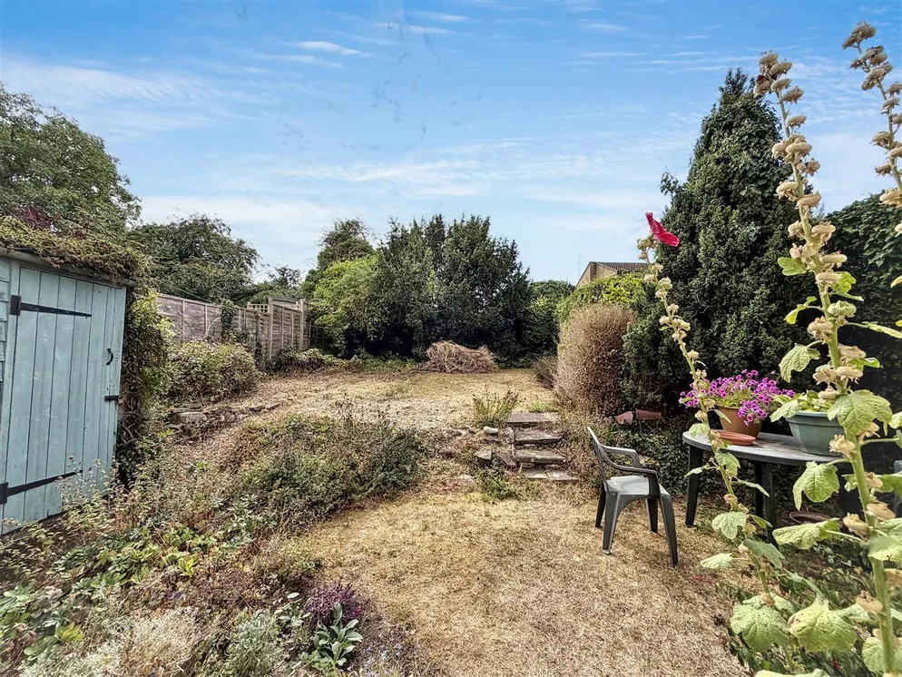 Property carousel item 14