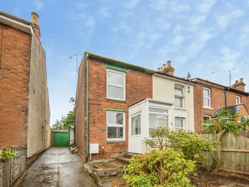 Pownall Crescent, Colchesterphoto