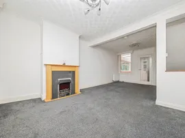 Pownall Crescent, Colchester thumb 2