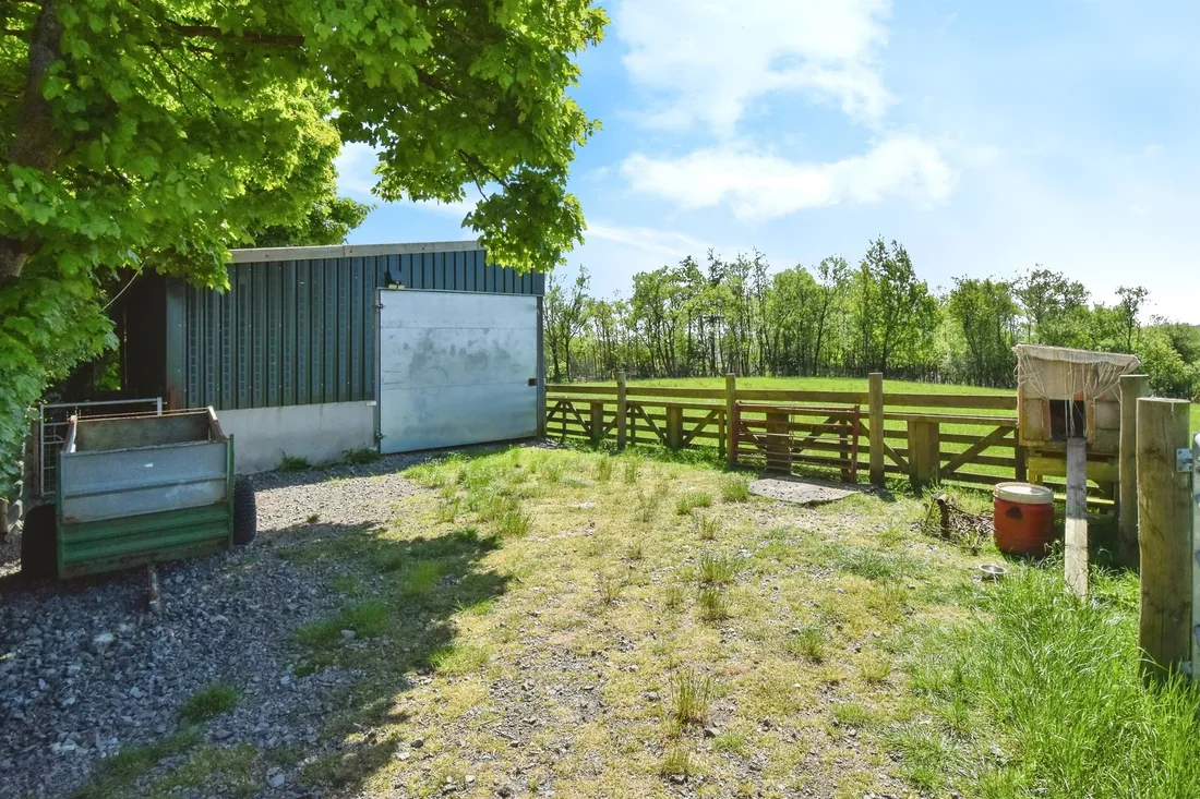 Property photo 32