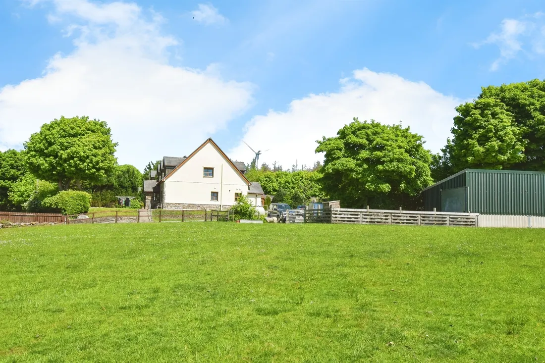 Property photo 33