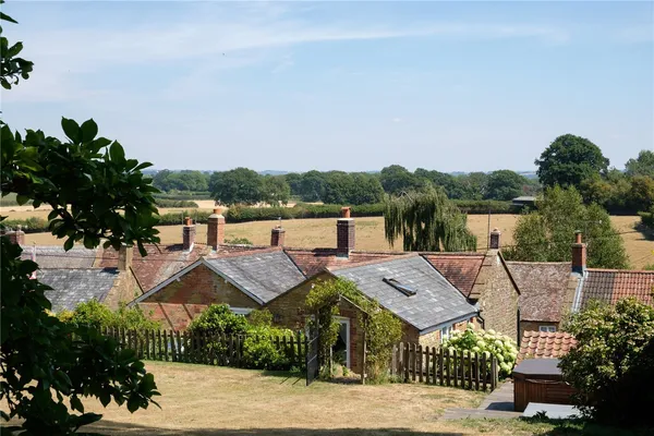 Lower Odcombe, Yeovil, BA22 photo 23