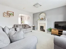 Wooton Close, Redditch thumb 2
