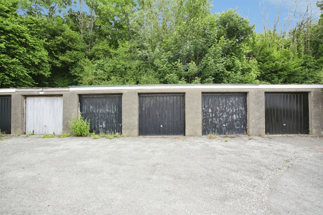 Property photo 30