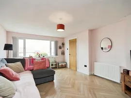 Broad Lane Close, Bramley, LEEDS thumb 3
