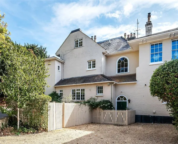 Chart Lane, Reigate, RH2 photo 1