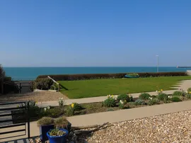 Claremont Road, Seaford photo