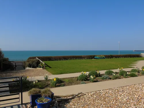 Claremont Road, Seafordphoto
