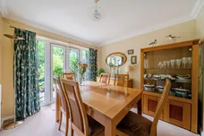 Meadowlands Drive, Haslemere, GU27 photo 7