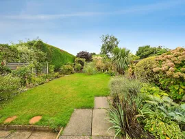 Dutton Drive, Wirral thumb 2