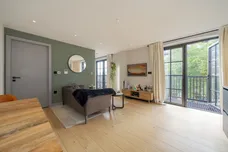 Harrow Road, London, W9 photo 3