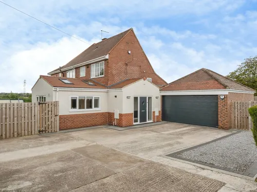 Doncaster Road, Harlington, Doncasterphoto