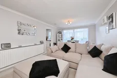 Danemead, Hoddesdon