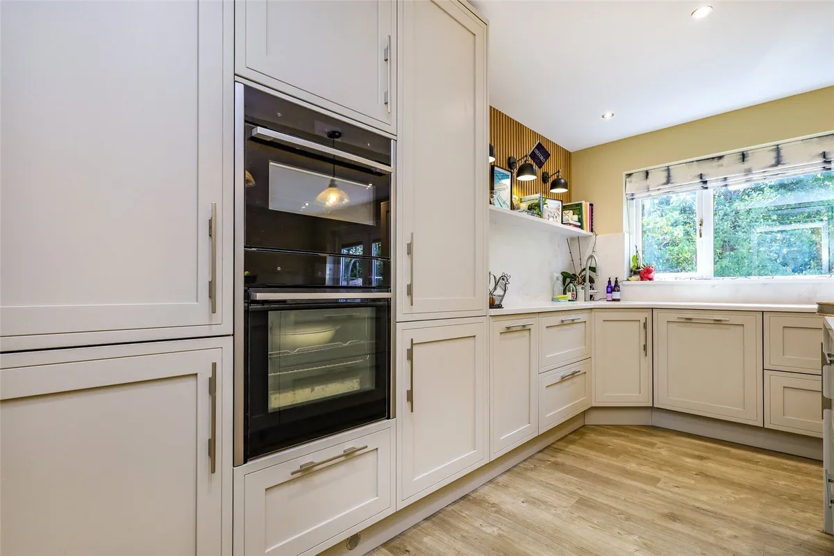 Pine Walk, Liss, Hampshire, GU33
