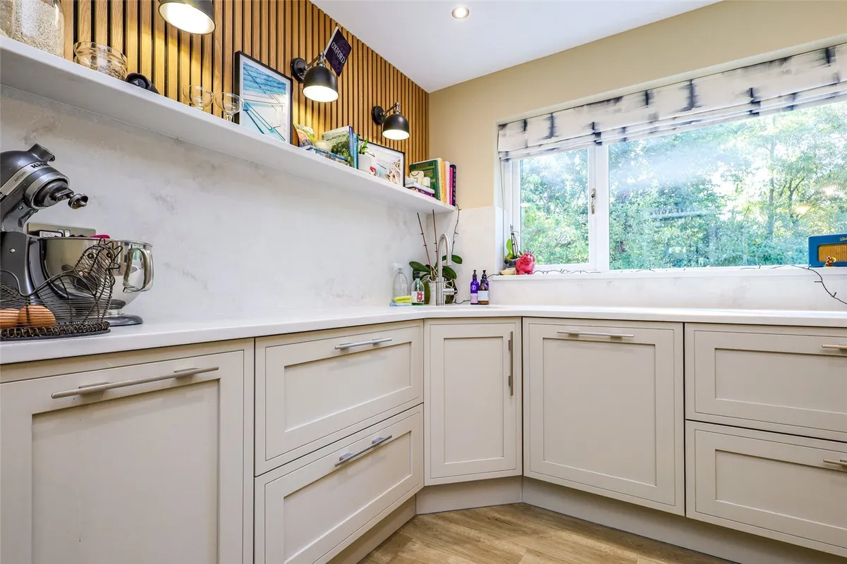 Pine Walk, Liss, Hampshire, GU33