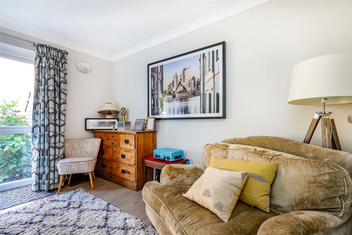 Pine Walk, Liss, Hampshire, GU33